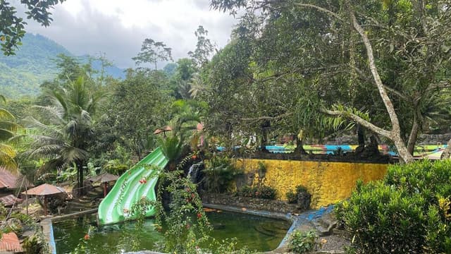 Wisata alam Air Panas Lemo Susu